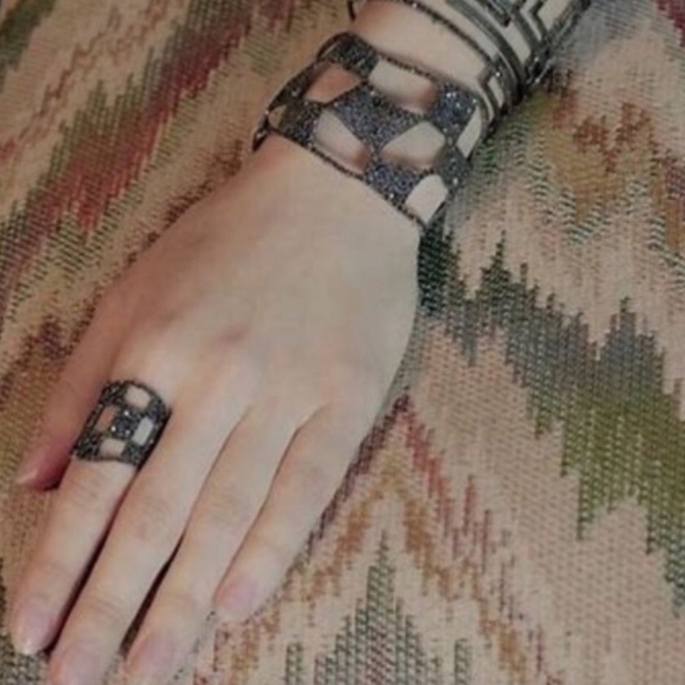 ALEXIS BITTAR • Gold Georgian Checkerboard Pavé Crystal “Diamond” Ring - Picture 10 of 11